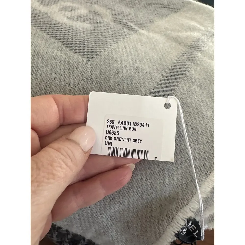NWT Chanel Traveling Rug Wrap Wool Cashmere Blend